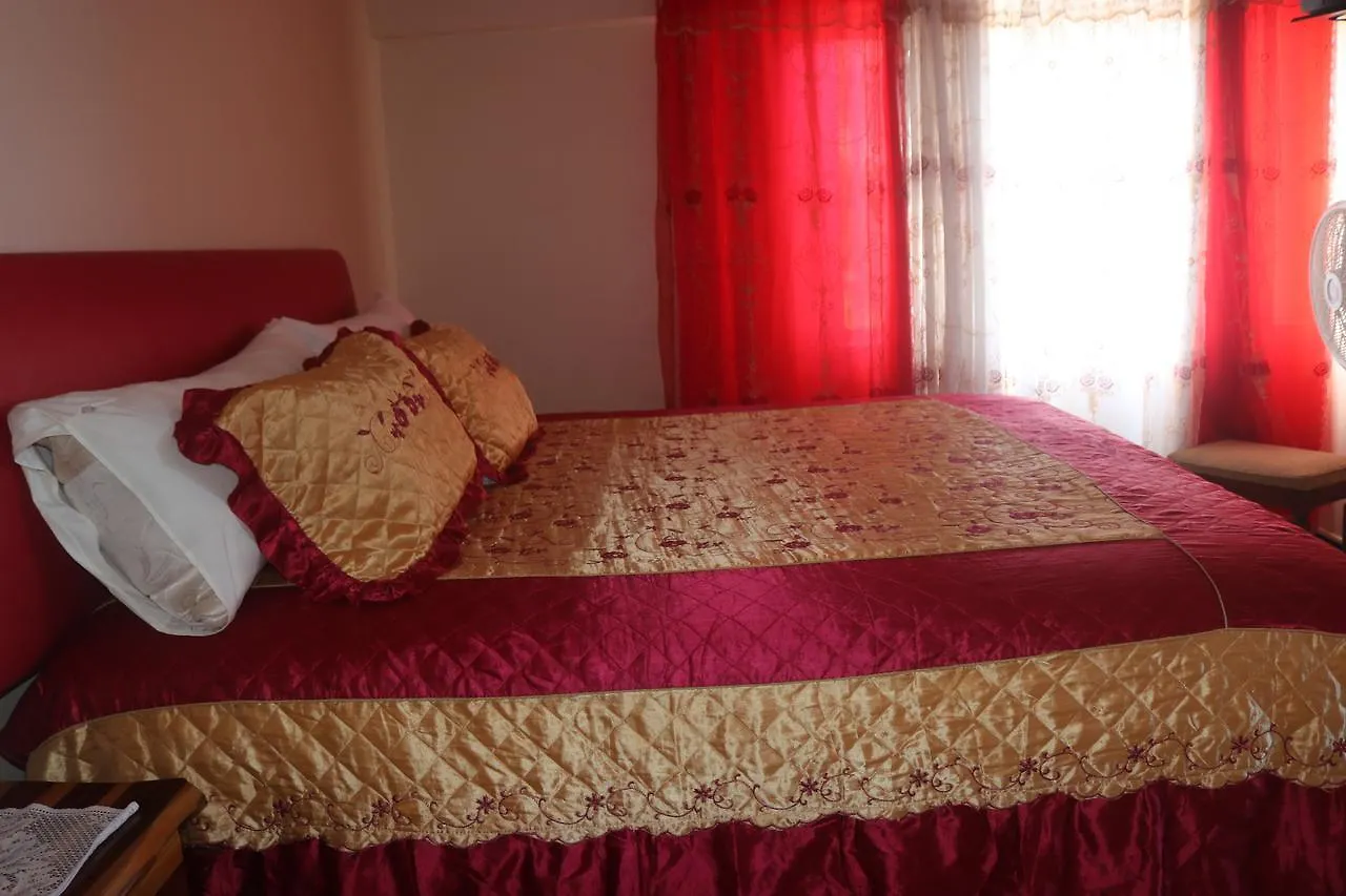 Apartment Oyster Shell Beach Suite @ Turtle Towers Ocho Rios